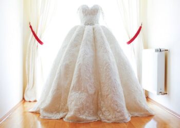What To Do With Your Wedding Dress
